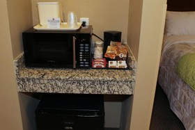 Heartland Inn and Suites