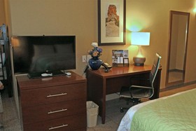 Heartland Inn and Suites