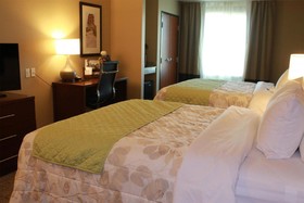 Heartland Inn and Suites