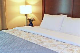 Heartland Inn and Suites