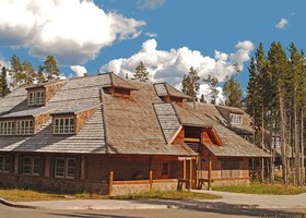 Canyon Lodge & Cabins