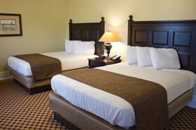 Lake Yellowstone Hotel & Cabins