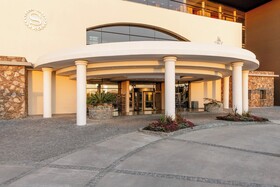 Sheraton Colonia Golf & Spa Resort