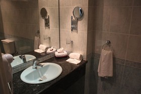 Days Inn Brava