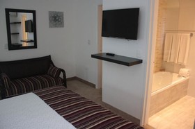 Days Inn Brava