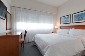 Days Inn Brava