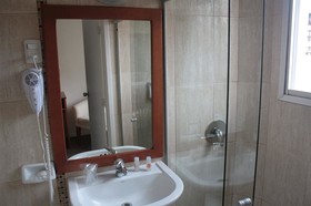 Days Inn Brava