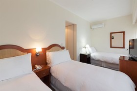 Days Inn Brava