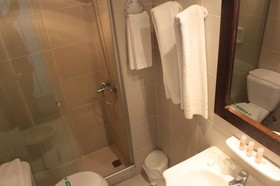 Days Inn Brava