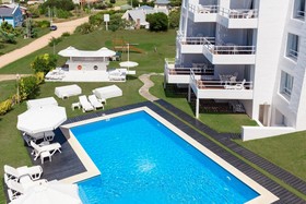 Hotel Las Olas Resort