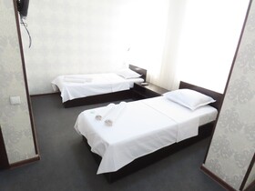 Zamona Hotel
