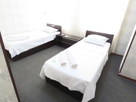 Zamona Hotel