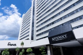 Hotel & Suites Caracas