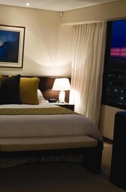 Hotel & Suites Caracas