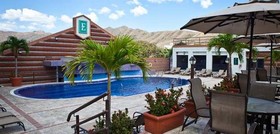 Embassy Suites by Hilton Valencia-Downtown