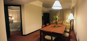 Embassy Suites by Hilton Valencia-Downtown