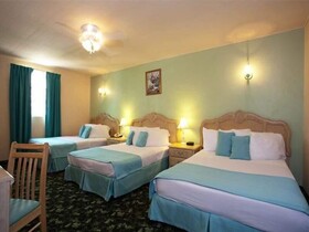 Paradise Suites Hotel