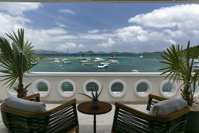 Wharfside Village Hotel