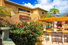 Lindbergh Bay Hotel and Villas