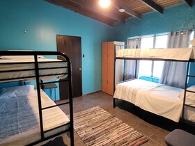 Tillett Hostel and Guesthouse