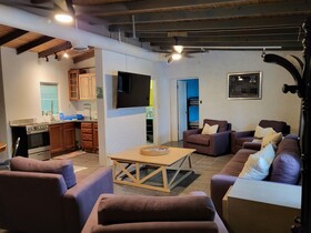 Tillett Hostel and Guesthouse