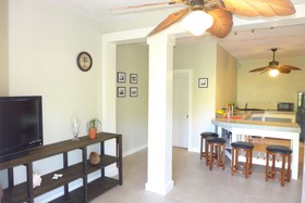 Two Sandals By the Sea Inn