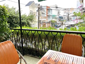 Be Tong Residences Homestay