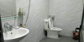 Nhà Nghi Hoàng Anh