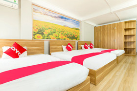 Candy Hotel by OYO Rooms