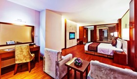 Muong Thanh Luxury Quang Ninh Hotel