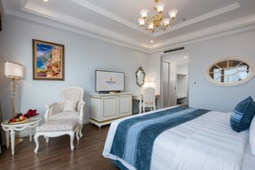 Four Points by Sheraton Lang Son