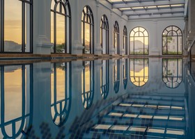 Four Points by Sheraton Lang Son