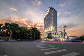Four Points by Sheraton Lang Son