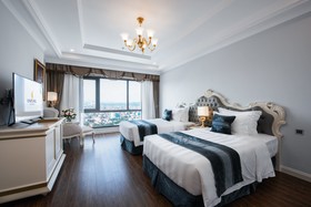 Four Points by Sheraton Lang Son