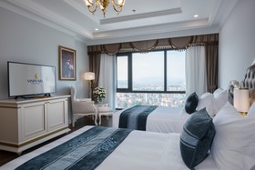 Four Points by Sheraton Lang Son