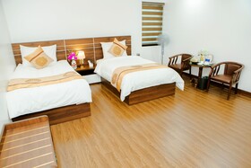 Central Hotel