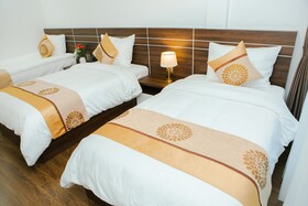 Central Hotel
