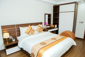 Central Hotel