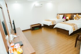 Central Hotel