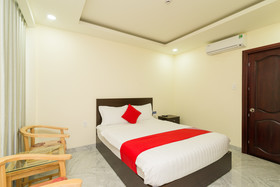 374 Hotel by OYO Rooms