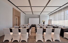 Adamas Boutique Hotel