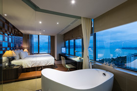 Alana Nha Trang Beach Hotel