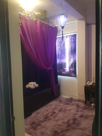 An Phat Hotel by OYO Rooms