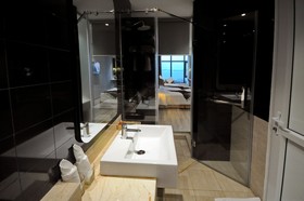 Anrizon Hotel