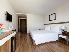 An Vista Hotel