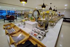 Aries Hotel