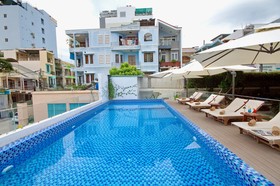 Aries Hotel