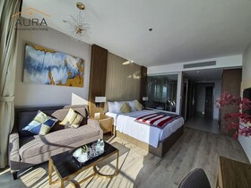 Aura Panorama