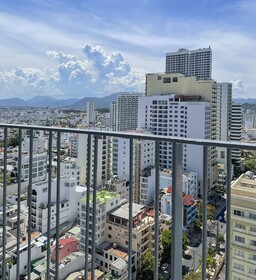 Aura Panorama