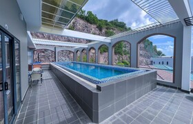 Benzen Villas Nha Trang